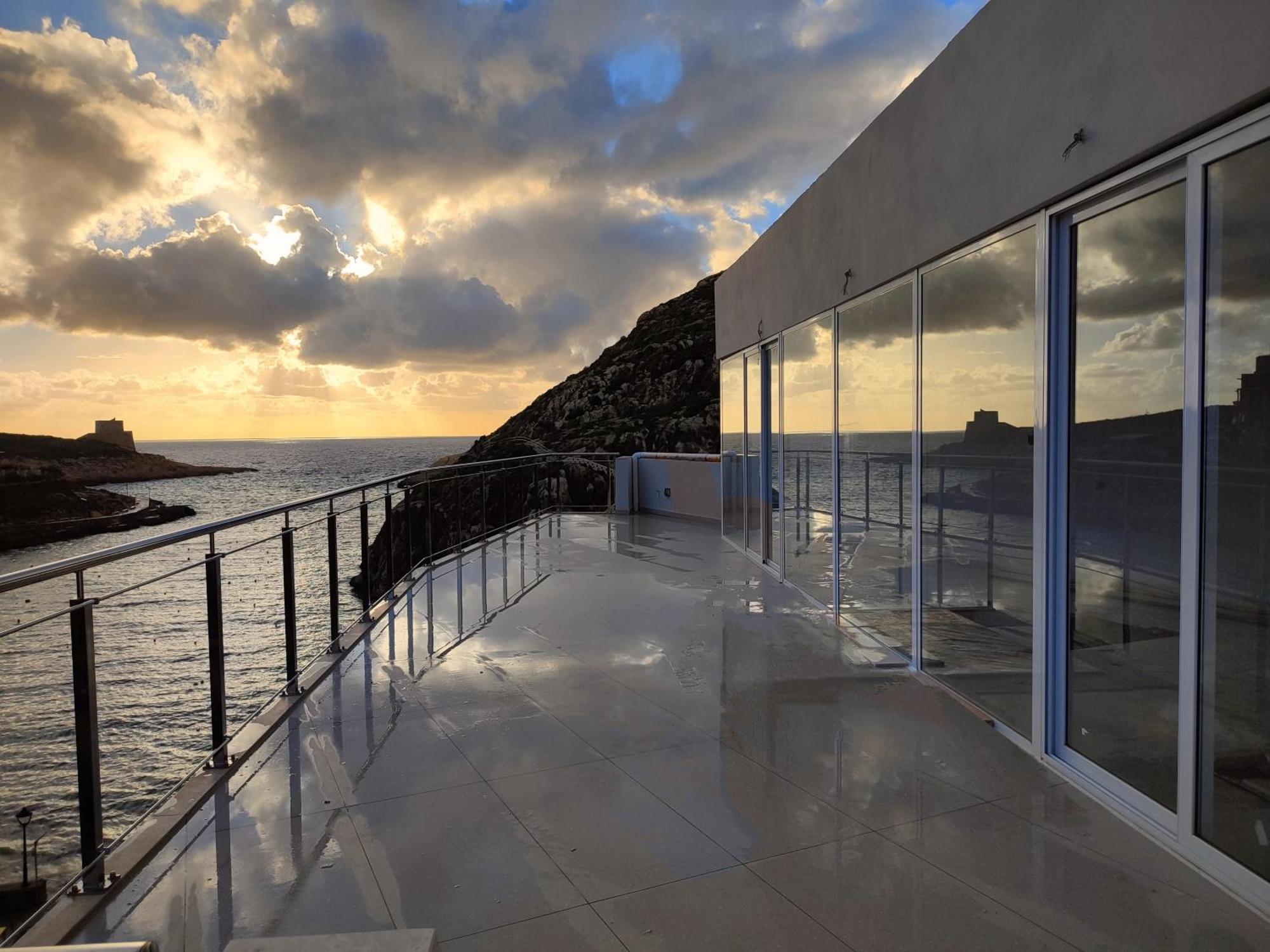 Xlendistays - Centrally Located Seafront Living Holiday Spaces In Xlendi Ngoại thất bức ảnh